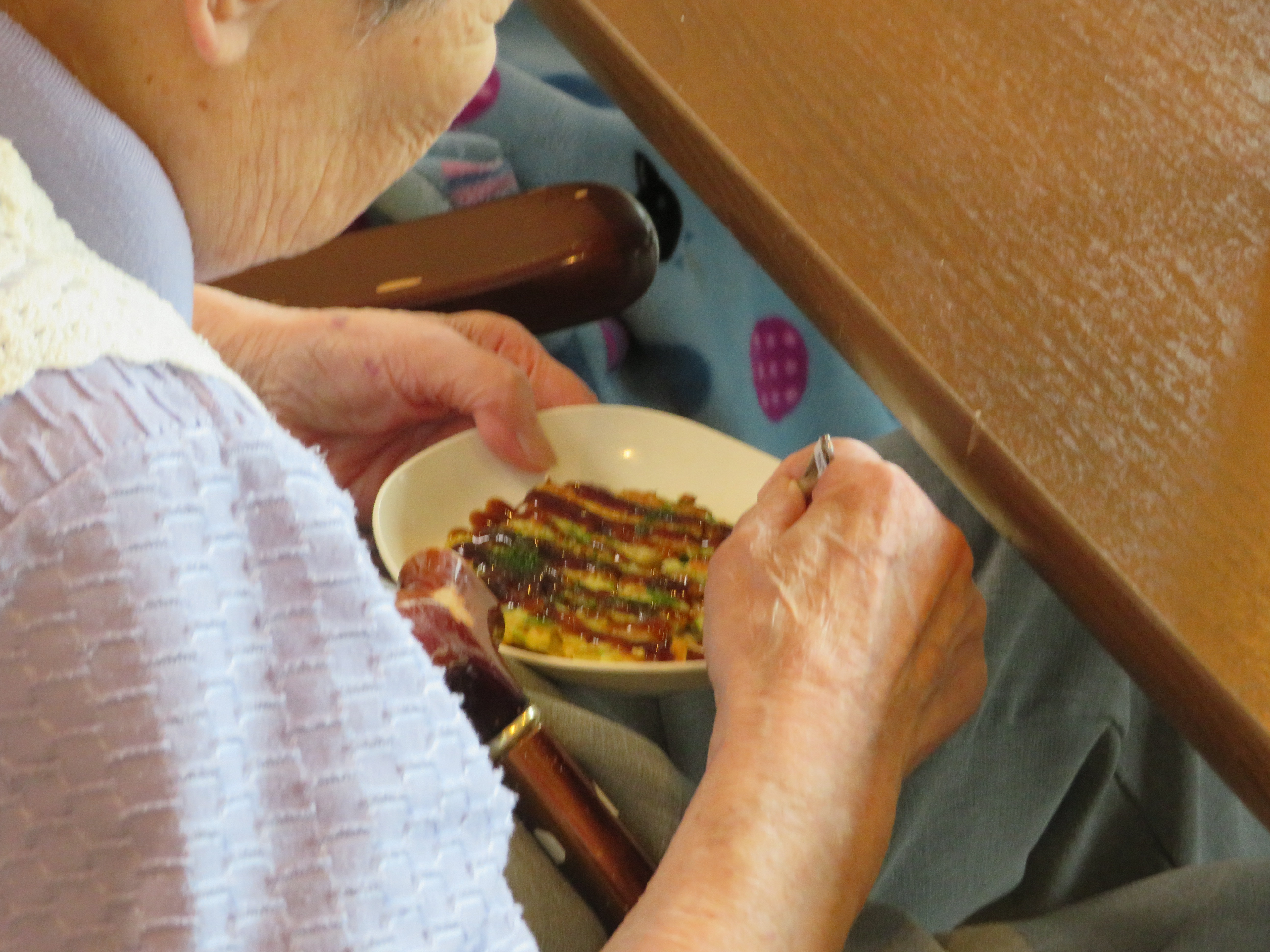 老人保健施設ひまわり　トレーニングセンターで「野菜で食トレ」始めました！